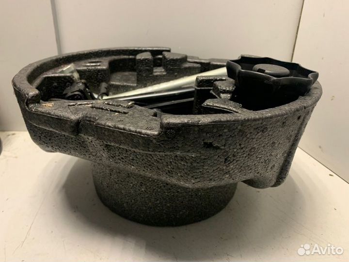 Домкрат Skoda Octavia (A5 1Z) 2004-2013 хетчбэк