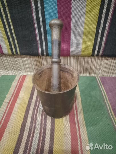 Ступка с пестиком времён СССР/чугун