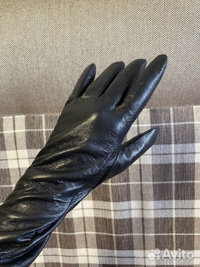 Перчатки женские