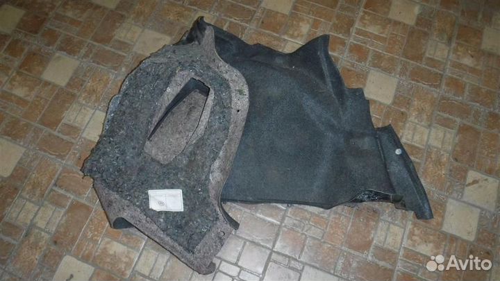 Обшивка багажника Toyota Corolla (E120) 2000-2007