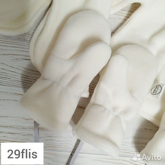 Комплект шлем и рукавички для малышей