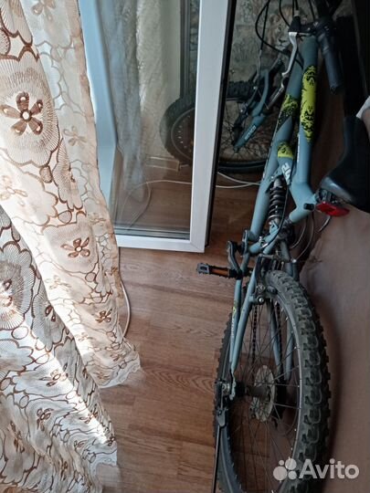 Велосипед подростковый