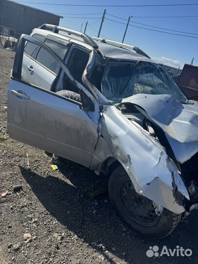 Запчасти на mitsubishi outlander 2005 год