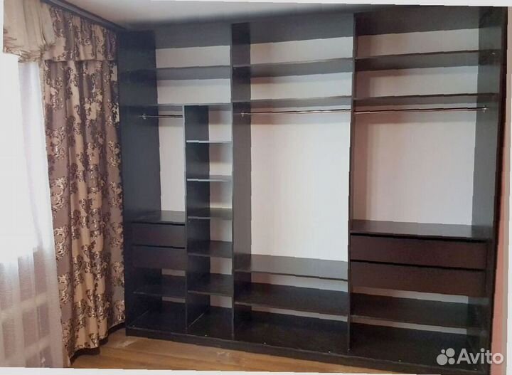 Угловой шкаф купе