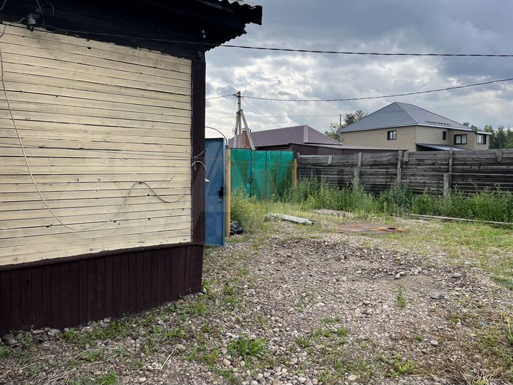 Дом 40 м² на участке 4 сот.