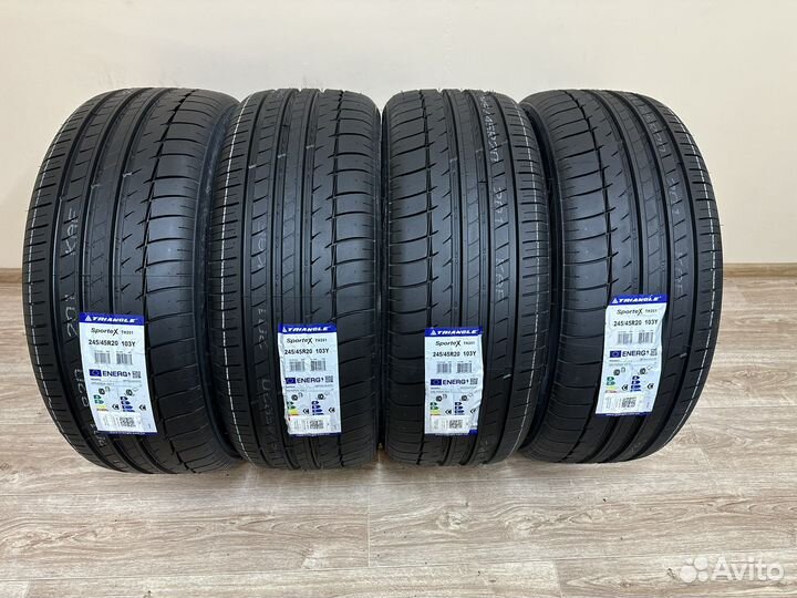 Triangle Sports TH201 245/45 R20 104Y