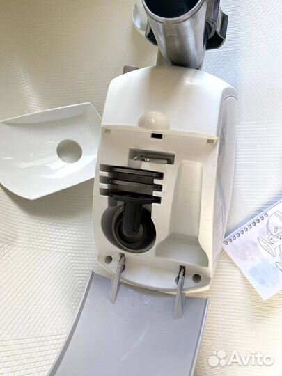 Мясорубка Moulinex HV8