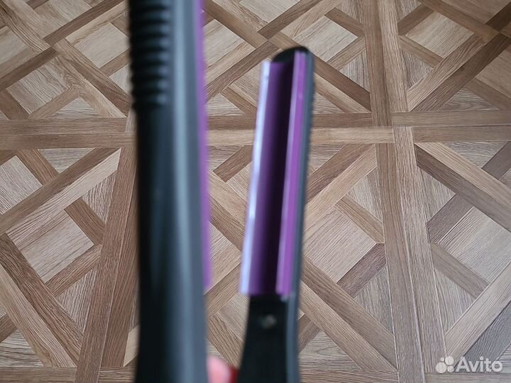 Выпрямитель для волос профессиональный