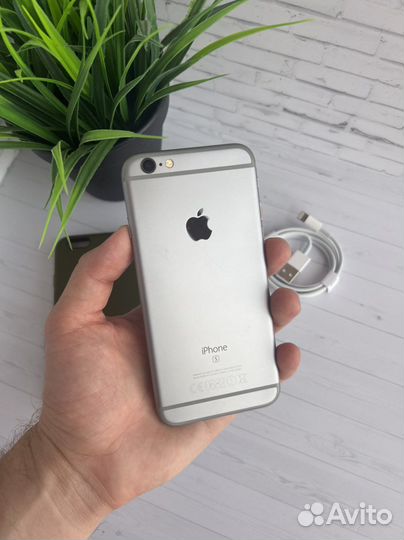 iPhone 6s 32gb в идеале