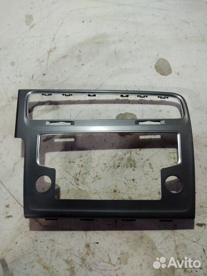 Накладка торпедо Volkswagen Golf 5G1 cjza 1.2 2014