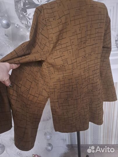 Удлиненный жакет 46-48р