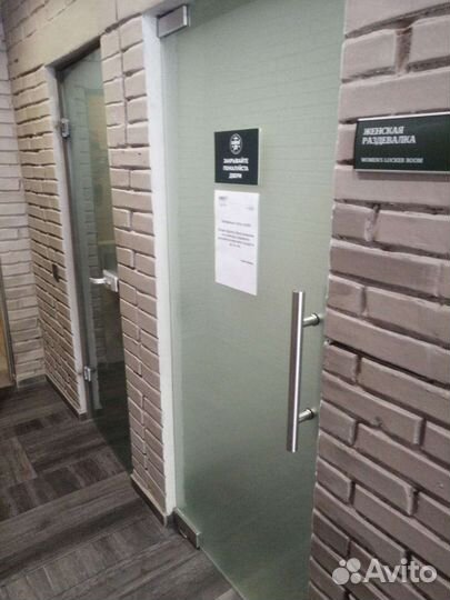 Двери из закаленного стекла