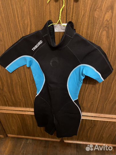 Гидрокостюм