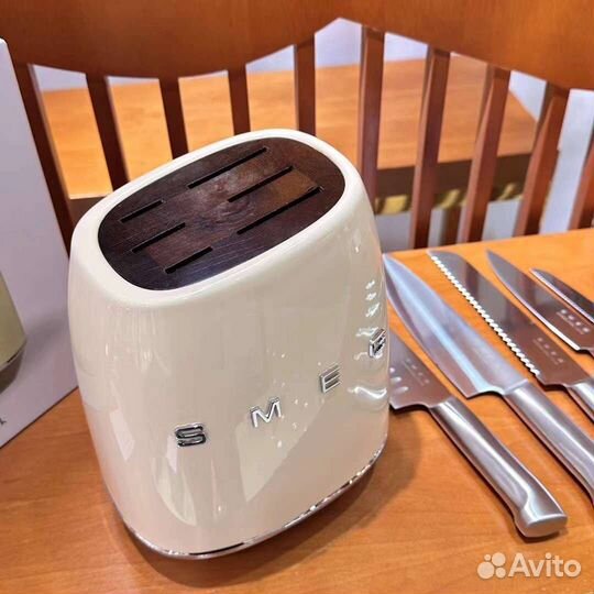 Набор ножей Smeg