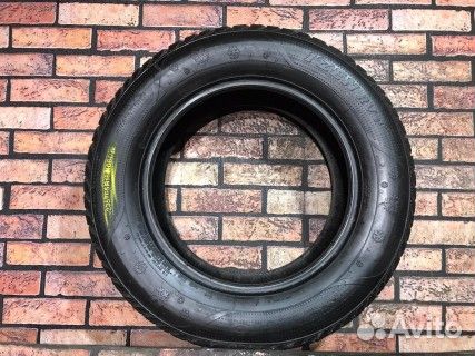 Kumho I'Zen RV KC15 235/65 R17