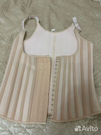 Много одежды