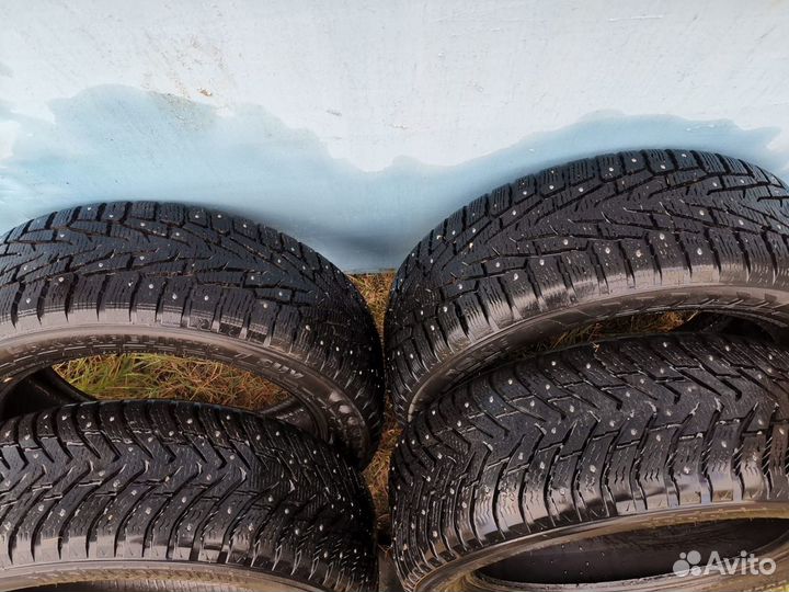 Nokian Tyres Hakkapeliitta 8 SUV 235/55 R19