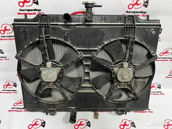 Радиатор основной на Nissan X-trail NT31 в сборе