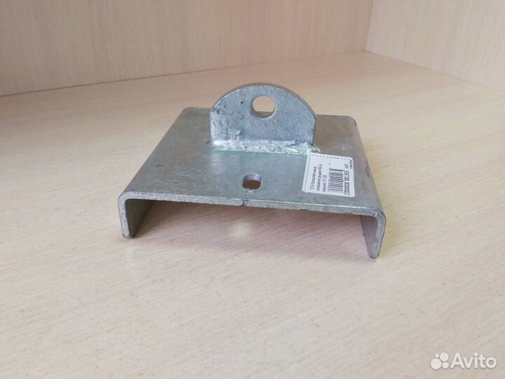 Кронштейн-чашка ложемента прицепа мзса, водники 10