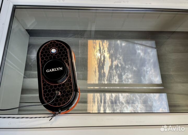 Сдам в аренду робота-мойщика окон