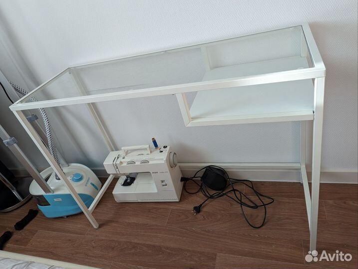 Столик для ноутбука Икеа