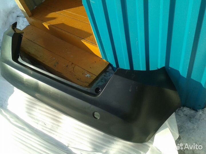 Бампер на Honda FIT