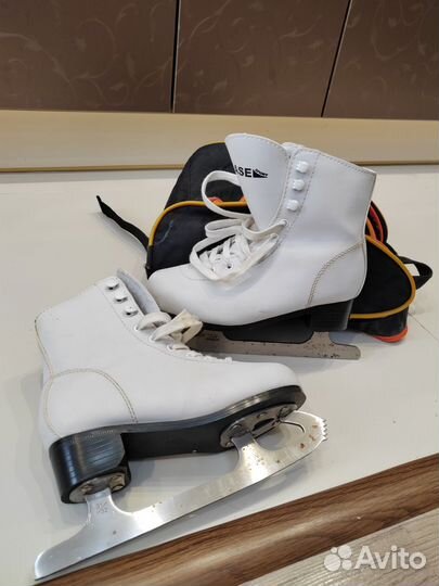 Коньки фигурные