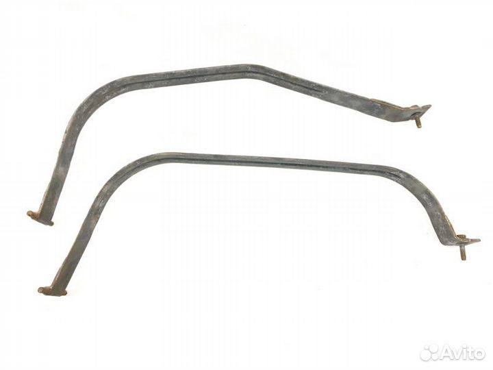 Крепление топливного бака Chevrolet Cruze седан