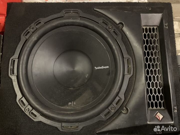 Сабвуфер Rockford Fosgate Punch P1-1х12