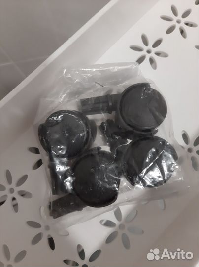 Колесики для полочки