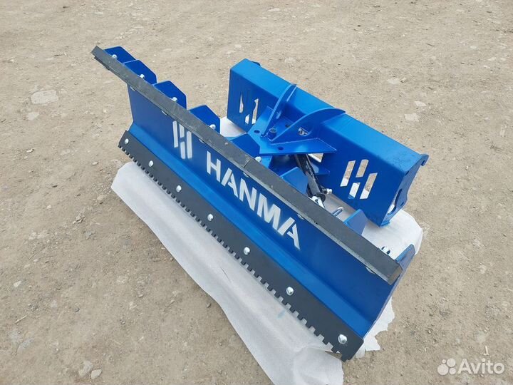 Поворотный гидравлический отвал на кун 2 м