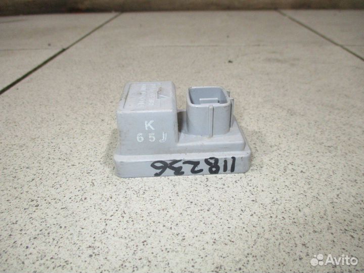 Реле Toyota Camry 50