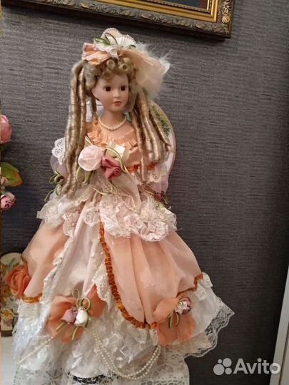 Коллекционная кукла