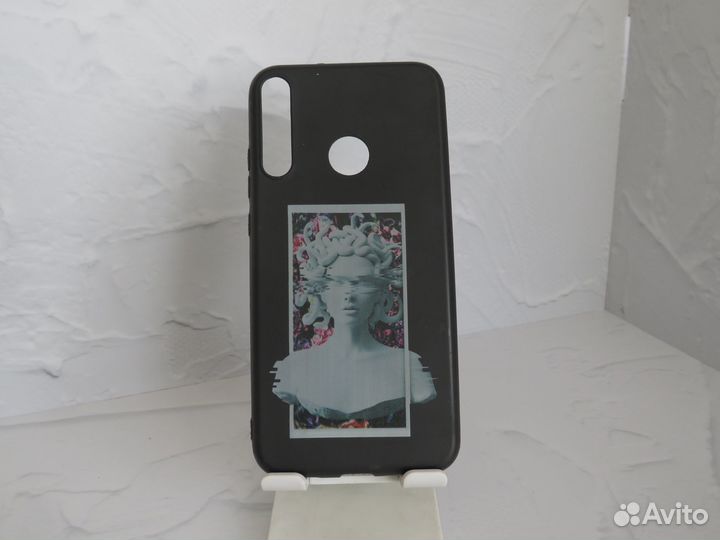 Чехлы на Honor 9C