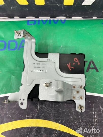 Блок электронный Kia Quoris 1 G8BE 2012-2019