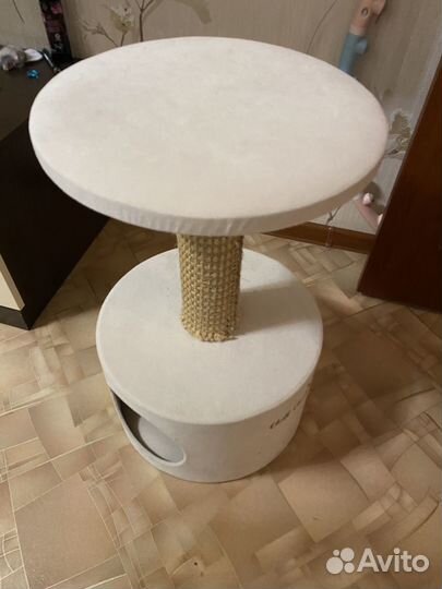 Домик для кошки с когтеточкой бу