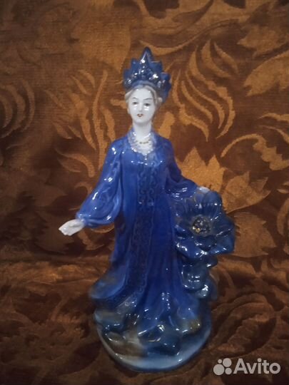 Фигурки фарфоровые Советского времени