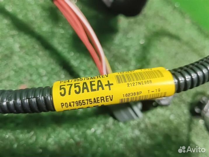 Проводка двери задней левой Dodge Caliber PM 2008