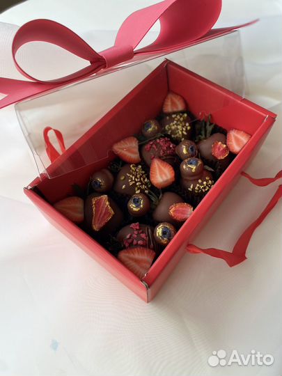 Клубника в шоколаде, свечи-цветы