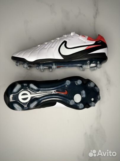 Бутсы Nike Tiempo Legend 10 Elite белый