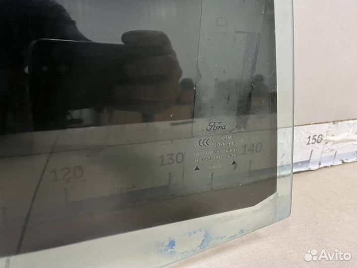 Стекло двери задней правой Ford Mondeo 3 2000-2007