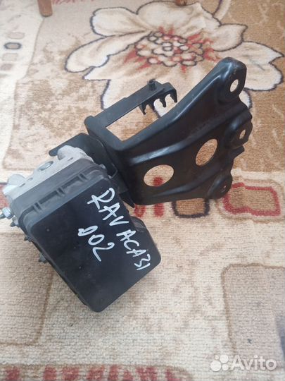 Блок ABS Toyota RAV 4 2006-2013