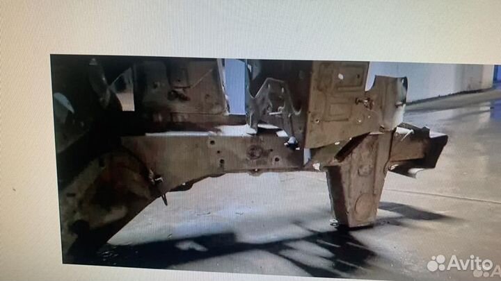 Левый лонжерон Renault Duster