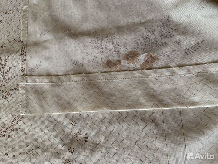 Бежевые шторы с цветами на ленте 120х260/2 полосы