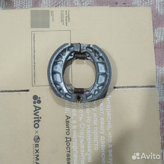 Тормозные колодки Honda lead AF20,48