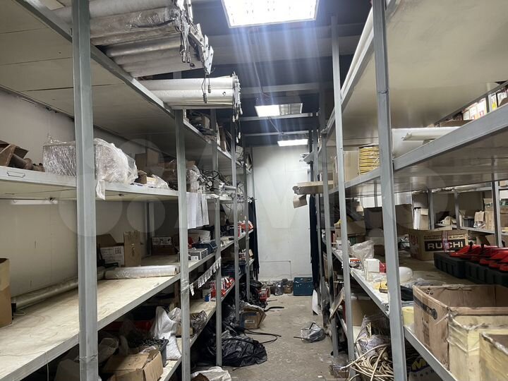 Производство, 1300 м²