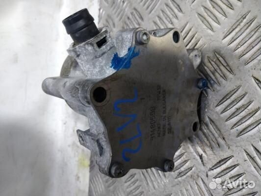 Насос вакуумный volvo S90 2 (2LV02TW01)