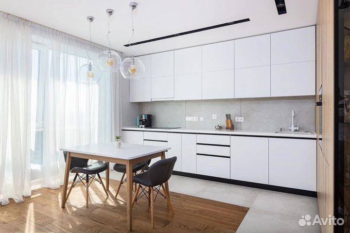 Кухни на заказ итальянские. Белые /черные