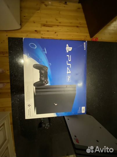 Sony PS4 pro 1tb