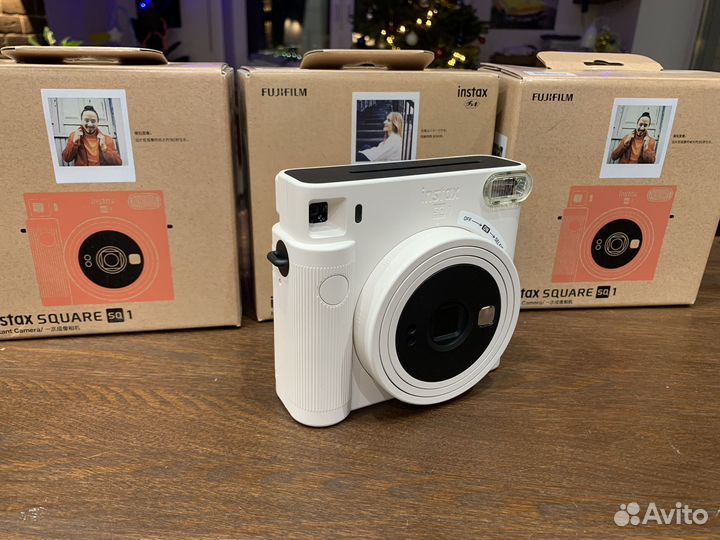 Fujifilm instax sq 1 (белые, голубые, морковные)